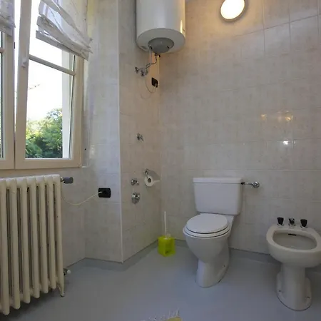 Fiorita Apartment *