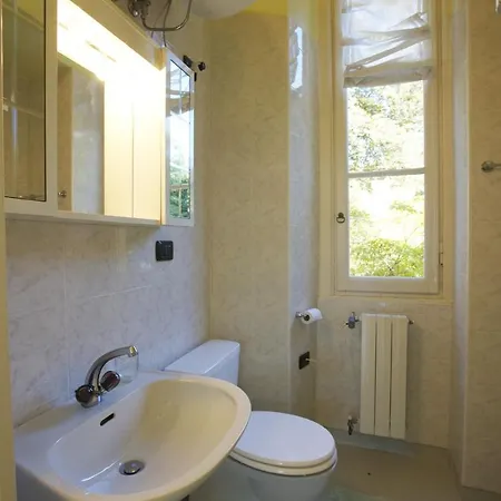 Fiorita Apartment Ghiffa