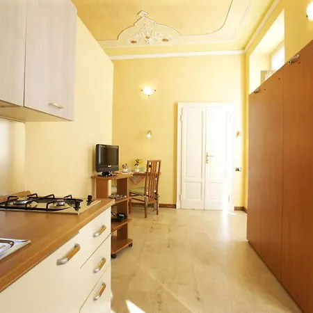 Fiorita Apartment Ghiffa